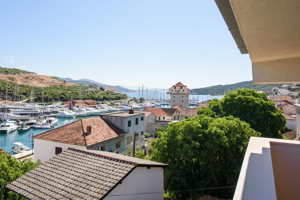 Petra Apartment Marina