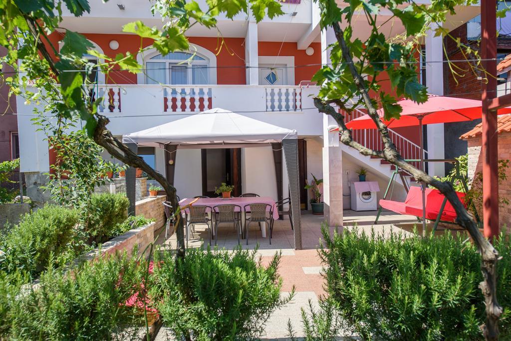 Apartment Petra *